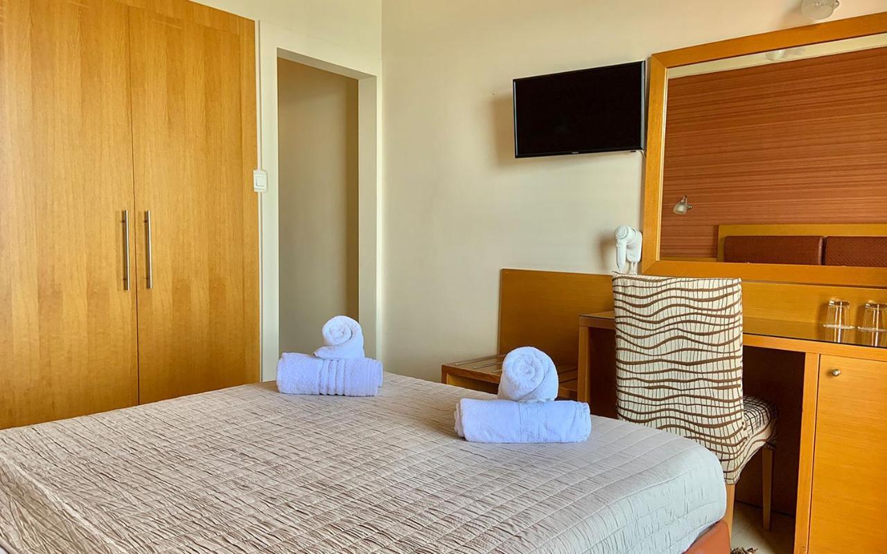 Hotel Flisvos Kalamáta Kültér fotó