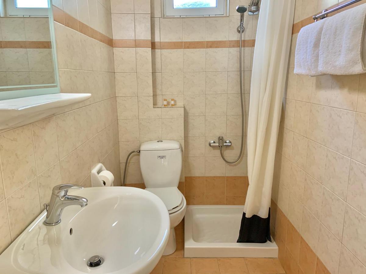 Hotel Flisvos Kalamáta Szoba fotó