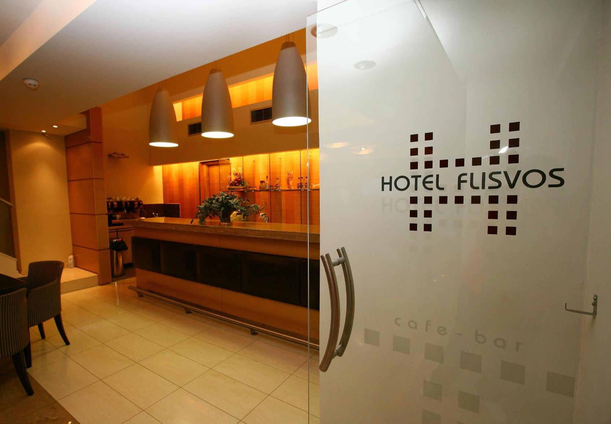 Hotel Flisvos Kalamáta Kültér fotó