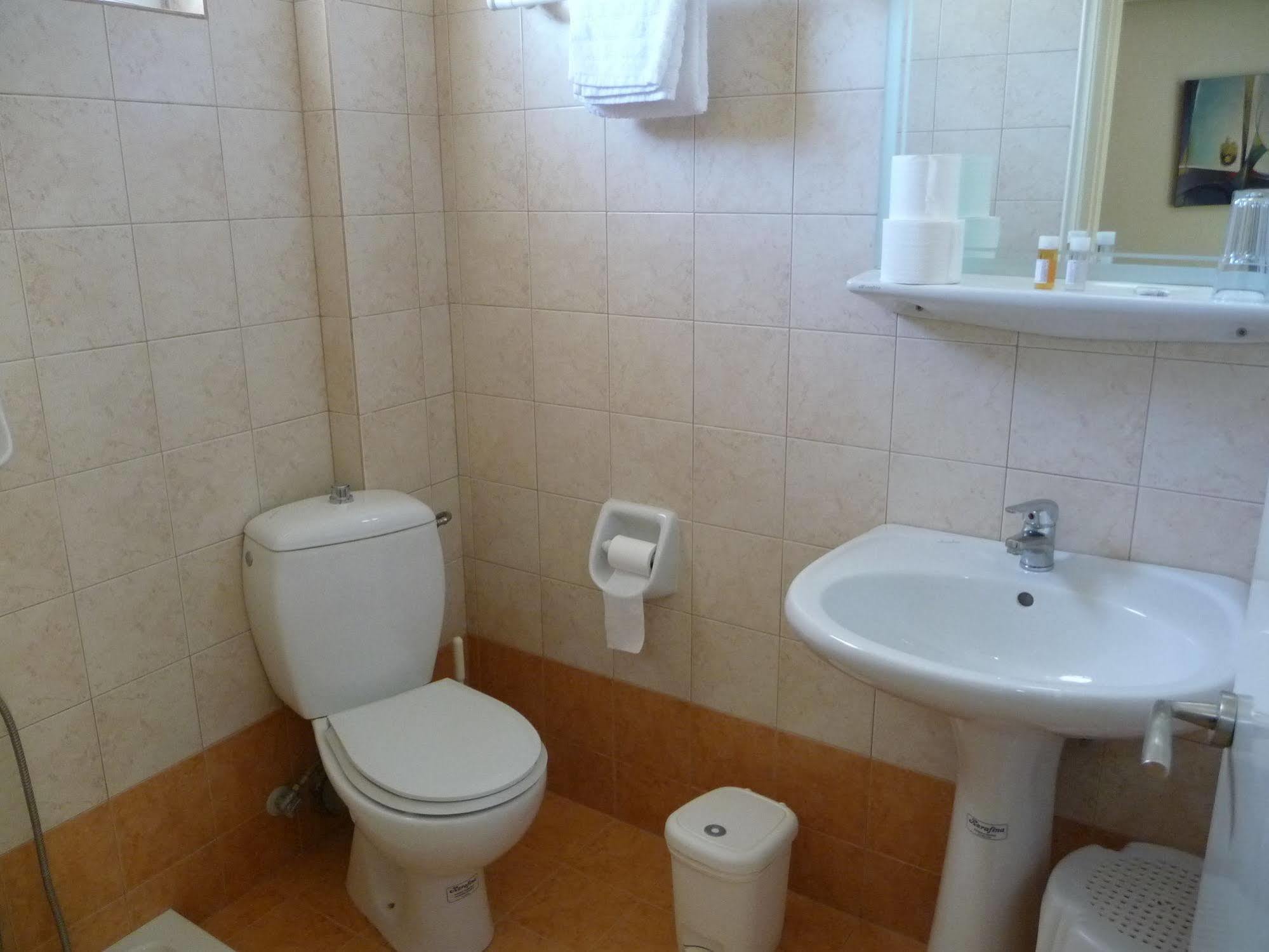 Hotel Flisvos Kalamáta Kültér fotó